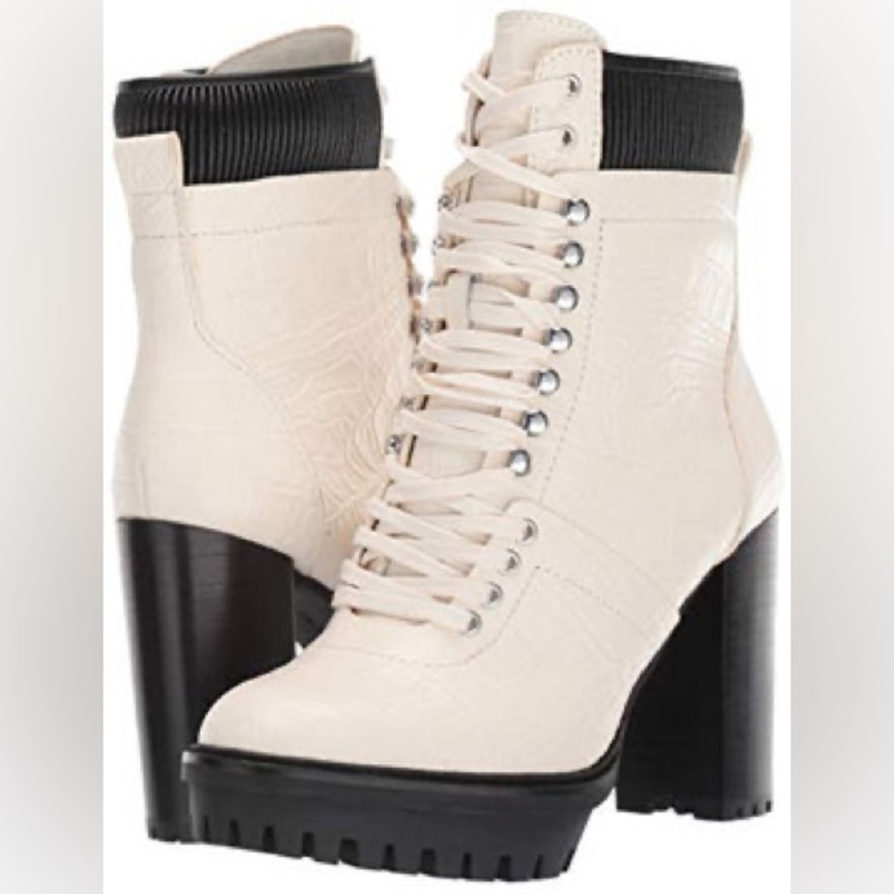 Vince Camuto - Ermania Boot Sz. 8.5